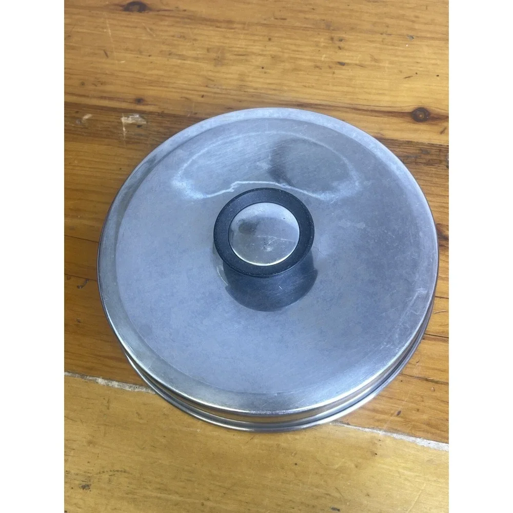 Unbranded Lid 8